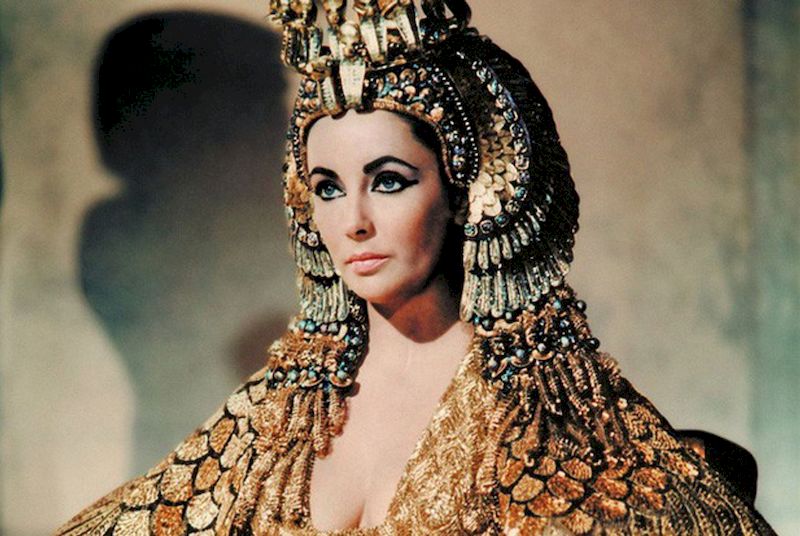 Sự thật về cái chết của nữ hoàng Ai Cập Cleopatra: Liệu có phải do rắn độc cắn hay còn do nguyên do nào khác?