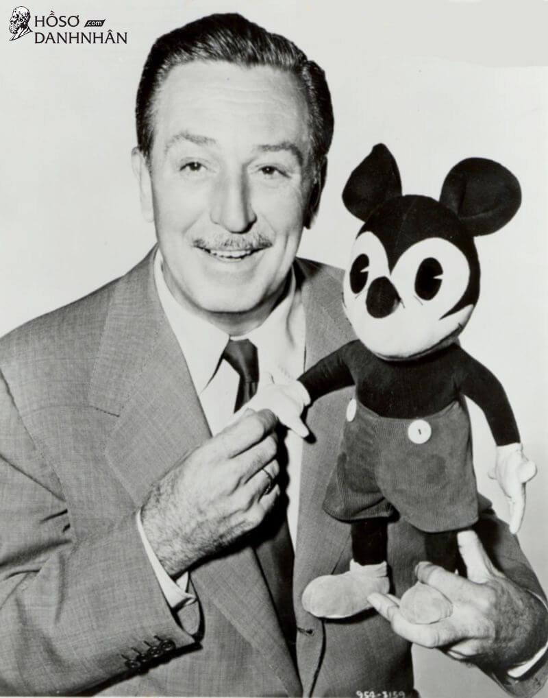 Tiểu sử Walt Disney: Ông chủ "vùng đất hạnh phúc nhất thế giới"